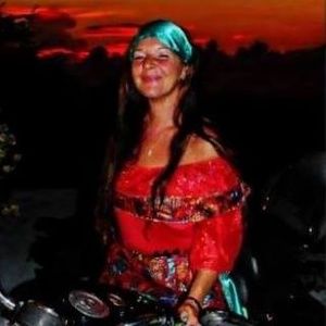 Meet your Posher, Meneely